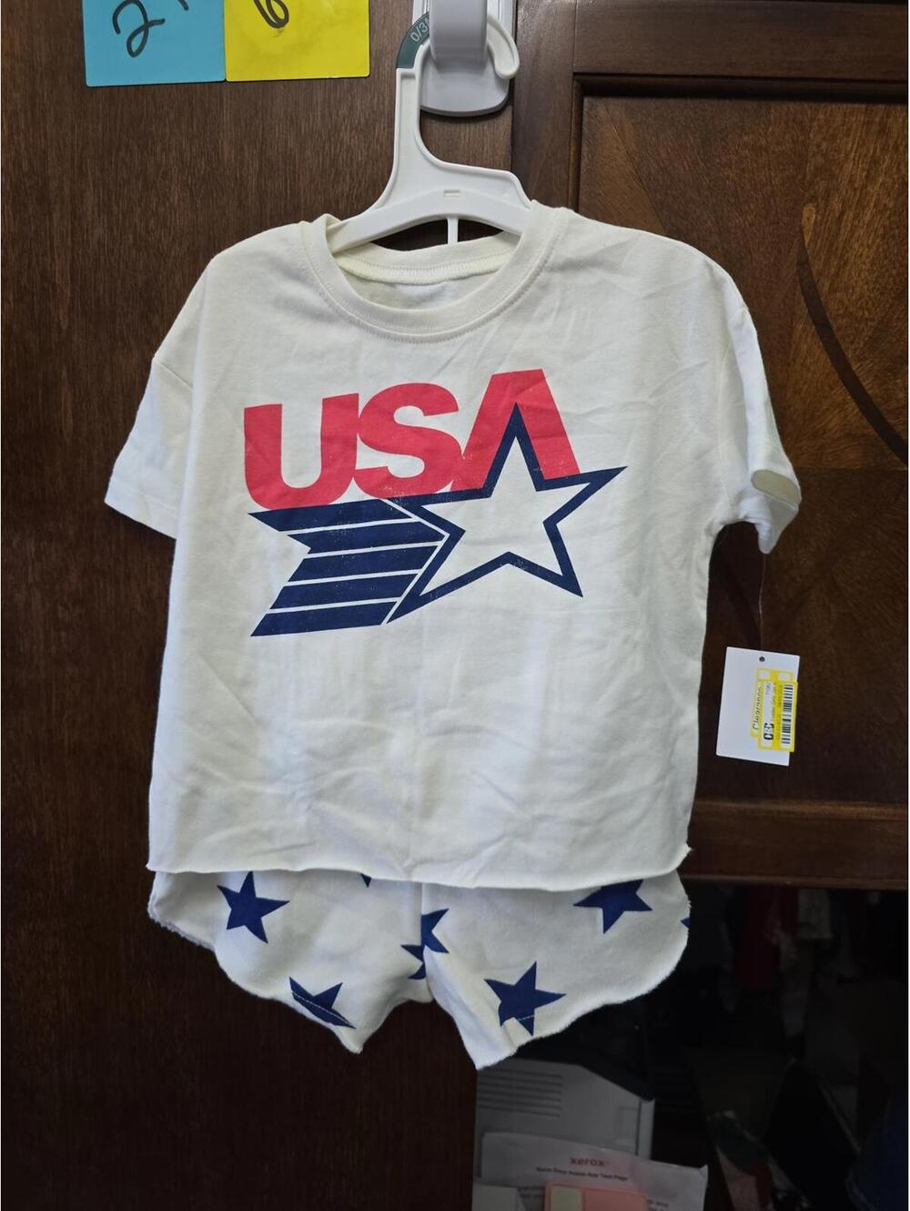 2t brand new outfit from target item 644